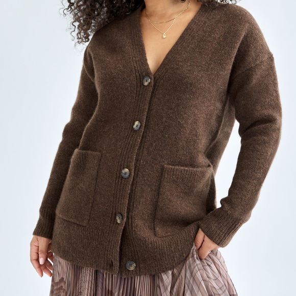Aritzia Wilfred Sweater NWT - Picture 1 of 6